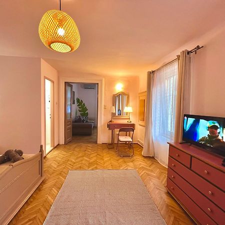 Old Town City Center Apartments Брашов Экстерьер фото