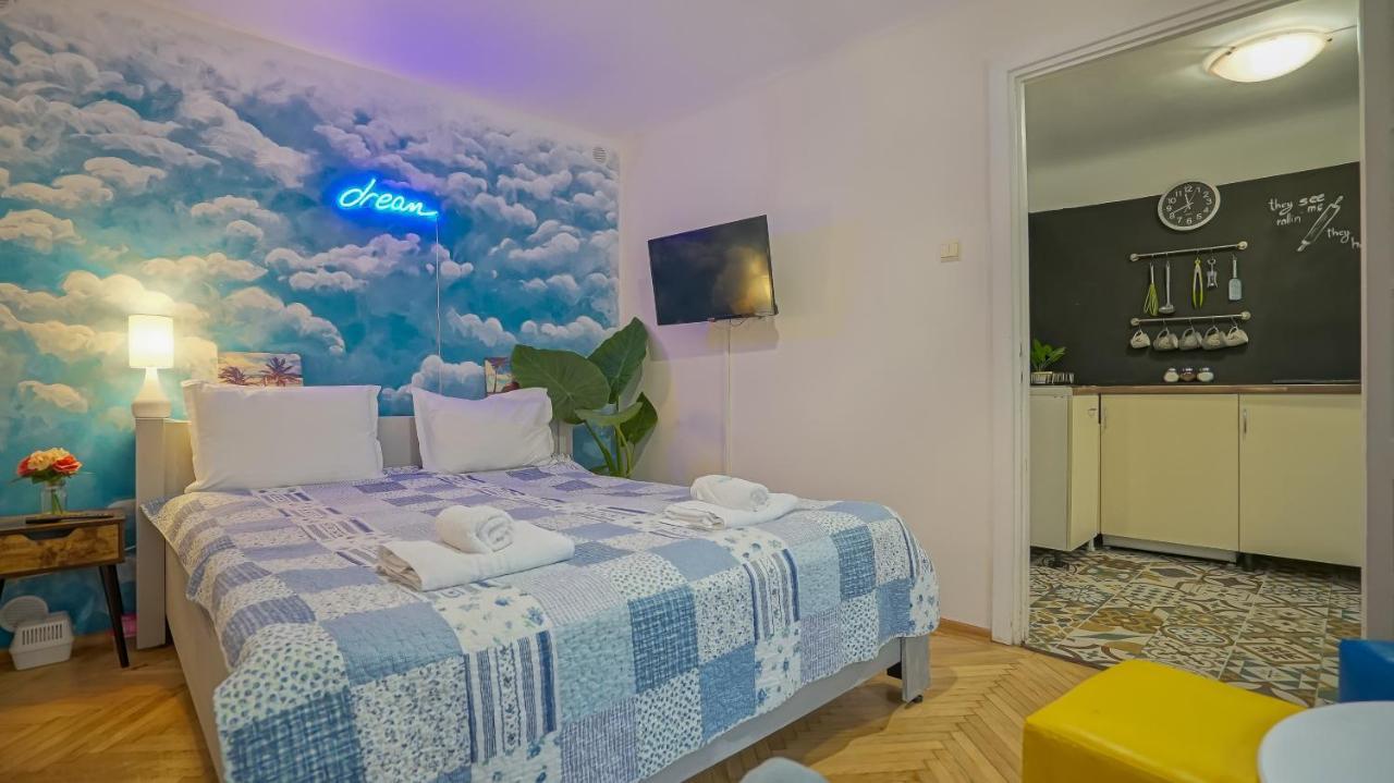 Old Town City Center Apartments Брашов Экстерьер фото