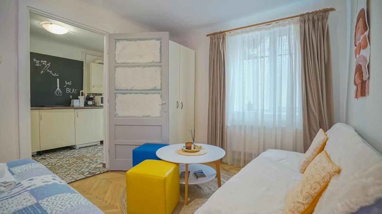 Old Town City Center Apartments Брашов Экстерьер фото
